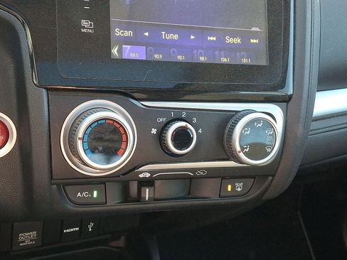 Used 2017 Honda Fit EX image 16