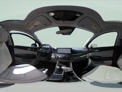 New 2026 Kia Sportage SX FWD image 9