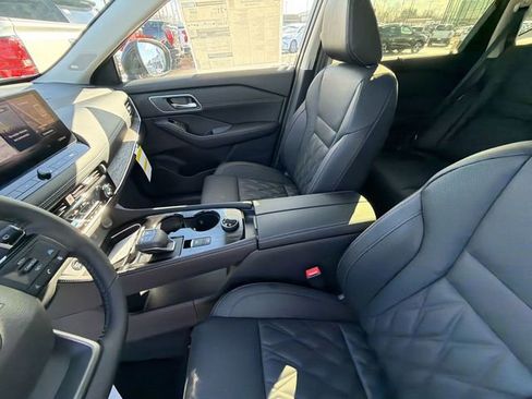 New 2026 Nissan Rogue Platinum w/ Platinum Premium Package image 20