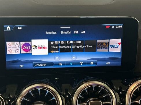 Certified 2025 Mercedes-Benz GLA 250 image 24