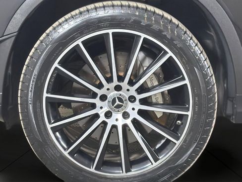 Used 2023 Mercedes-Benz GLC 300 4MATIC Coupe image 26