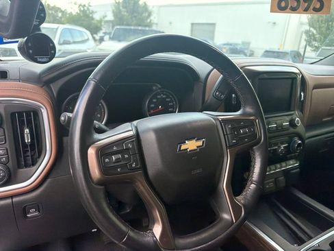 Used 2022 Chevrolet Silverado 3500 High Country w/ Safety Package II AWD/4WD image 12