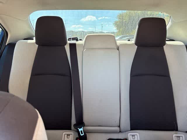 Used 2025 Toyota Corolla LE FWD image 21
