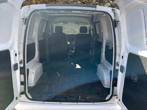 Used 2015 Nissan NV200 SV w/ Technology Package image 14