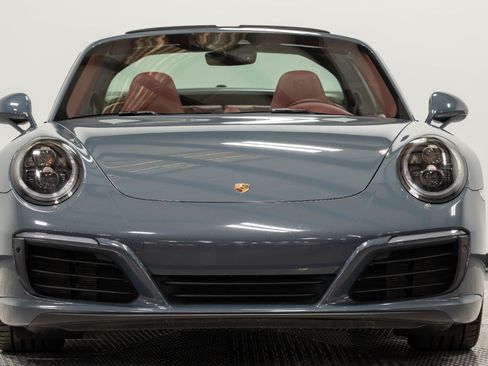 Used 2017 Porsche 911 Targa 4S AWD/4WD image 26