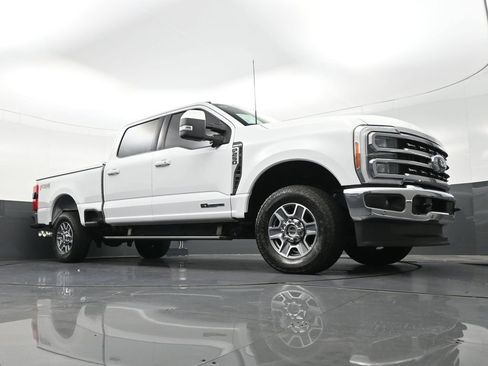 Used 2023 Ford F250 Lariat w/ Lariat Ultimate Package image 33