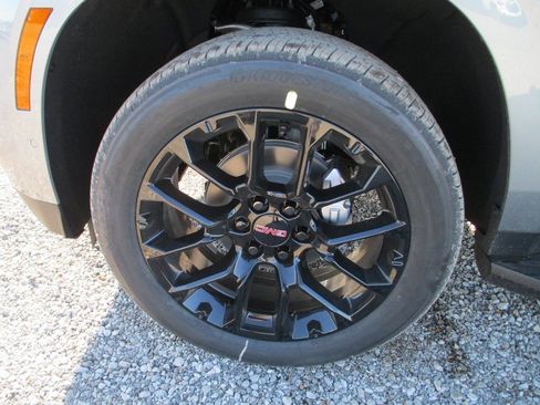 New 2026 GMC Yukon Elevation w/ Elevation Premium Package image 11