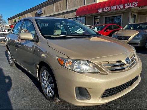 Used 2013 Toyota Corolla image 1