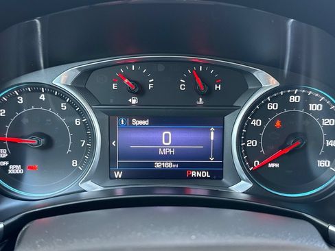 Used 2022 Chevrolet Equinox LT FWD image 27