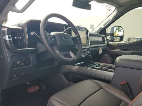 New 2026 Ford F250 Lariat w/ Black Appearance Package image 9