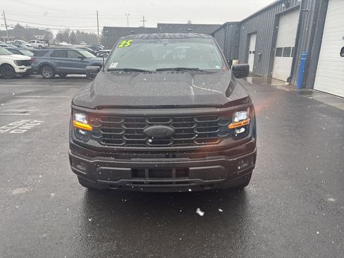 Used 2025 Ford F150 STX w/ Equipment Group 201A FX4 image 9