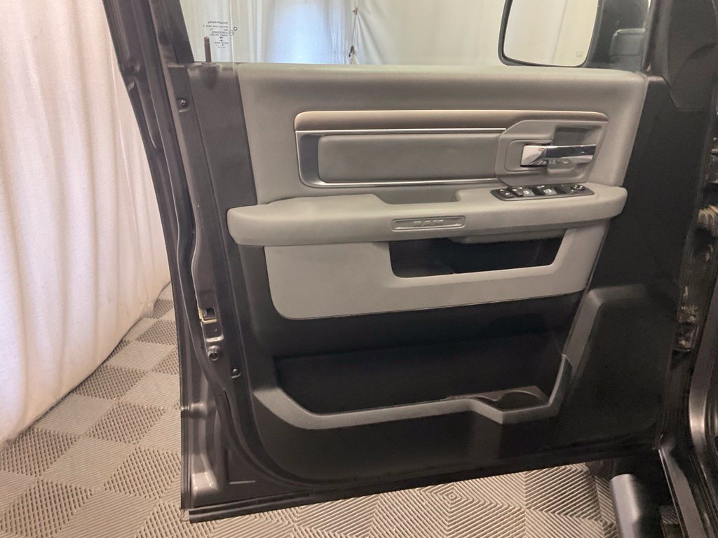 Used 2019 RAM 1500 Warlock AWD/4WD image 20
