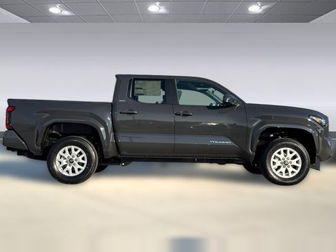 New 2026 Toyota Tacoma SR5 image 2