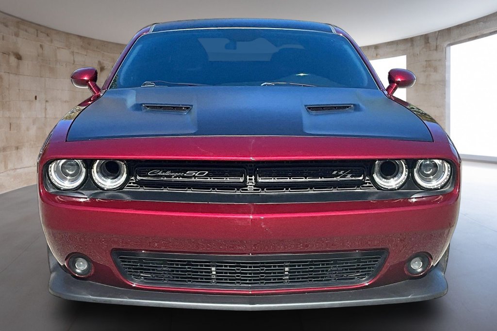 Used 2020 Dodge Challenger R/T RWD image 4
