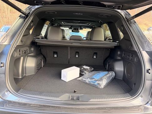 New 2026 Subaru Forester Limited image 25