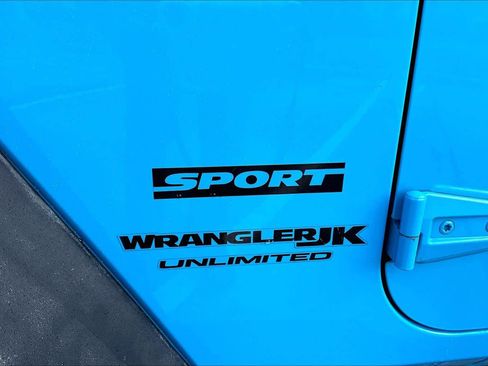 Used 2018 Jeep Wrangler Unlimited Sport S image 30