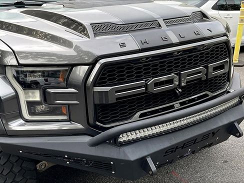 Used 2018 Ford F150 Raptor w/ Equipment Group 802A Luxury AWD/4WD image 30
