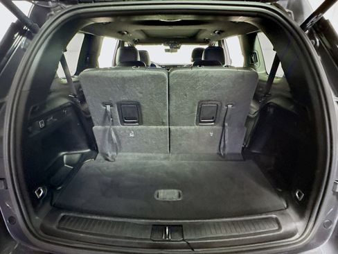 Used 2024 Jeep Grand Cherokee L Limited w/ Luxury Tech Group II image 26