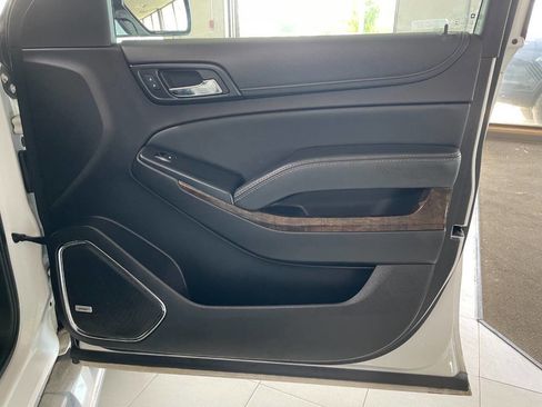 Used 2016 Chevrolet Tahoe LT w/ Luxury Package image 32