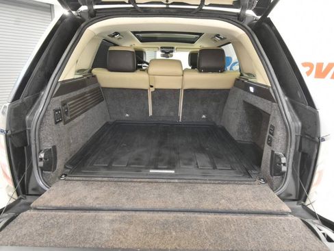Used 2018 Land Rover Range Rover Long Wheelbase Supercharged image 37