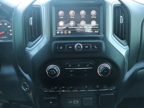 Used 2024 Chevrolet Silverado 2500 Custom w/ Custom Value Package image 21