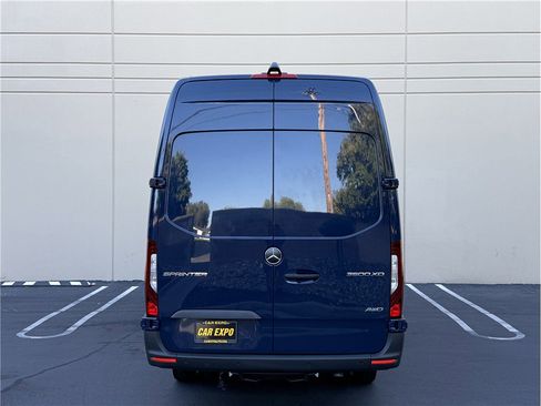 Used 2024 Mercedes-Benz Sprinter 3500 image 29