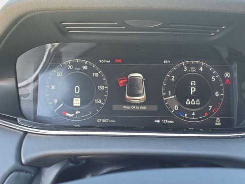 Certified 2020 Land Rover Range Rover Evoque R-Dynamic HSE AWD/4WD image 19