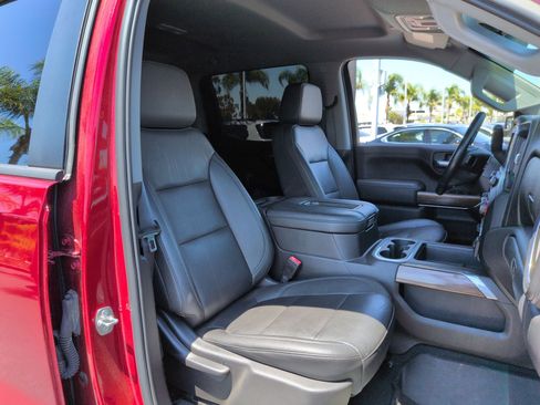 Used 2021 Chevrolet Silverado 1500 LT Trail Boss w/ Convenience Package II AWD/4WD image 30