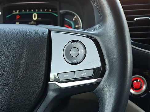 Certified 2019 Honda Pilot Touring image 24