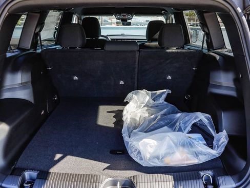 New 2026 Jeep Cherokee Laredo AWD/4WD image 30