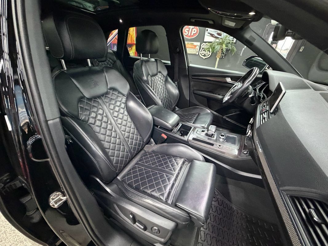 Used 2018 Audi SQ5 Premium Plus w/ Navigation Package AWD/4WD image 21