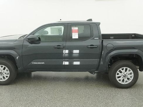 New 2026 Toyota Tacoma SR5 image 3