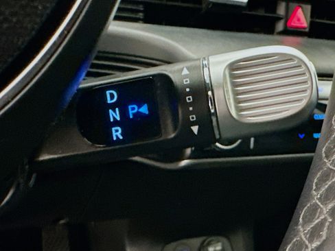 Used 2024 Hyundai Ioniq 5 SEL image 25