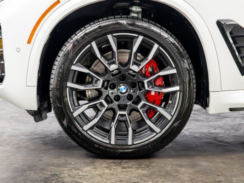 Used 2026 BMW X5 M60i AWD/4WD image 11