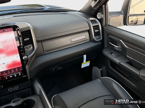 New 2026 RAM 3500 Laramie AWD/4WD image 18
