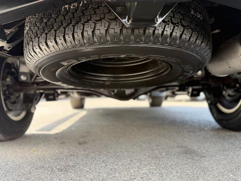 Used 2005 Toyota Sequoia SR5 RWD image 29
