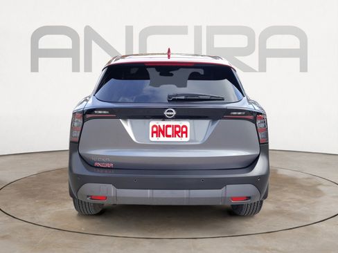 Certified 2025 Nissan Kicks SV image 13