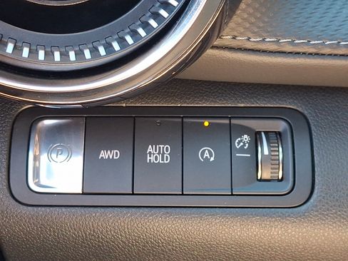 Certified 2026 Chevrolet Equinox LT AWD/4WD image 24