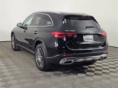 Certified 2025 Mercedes-Benz GLC 300 4MATIC image 10