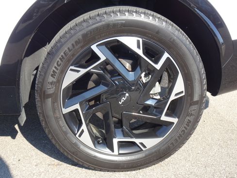 Used 2023 Kia Sportage SX AWD/4WD image 10