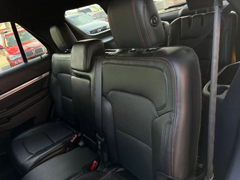 Used 2016 Ford Explorer Sport w/ Equipment Group 401A image 46