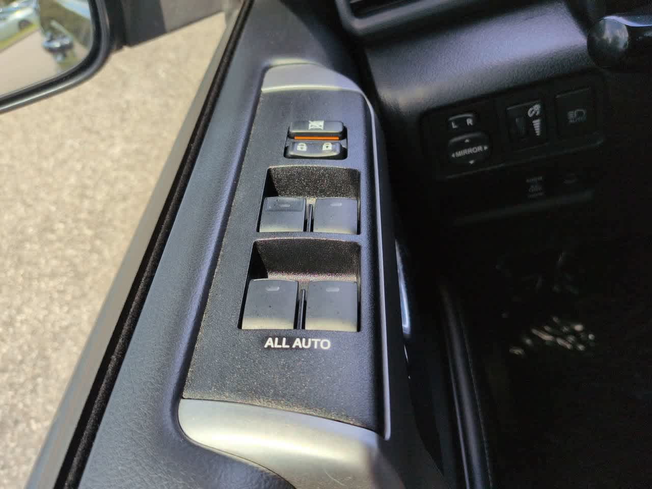 Used 2022 Toyota 4Runner SR5 Premium w/ Moonroof Package RWD image 24