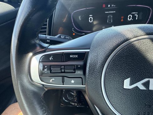 Used 2023 Kia Sportage X-Line w/ X-Line Premium Package AWD/4WD image 31