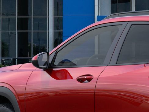 New 2026 Chevrolet Trax LT FWD image 12