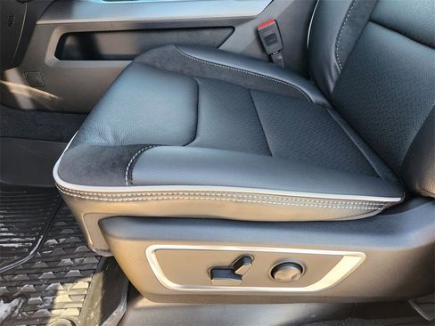 New 2026 RAM 1500 Laramie w/ Sport Appearance Package image 18