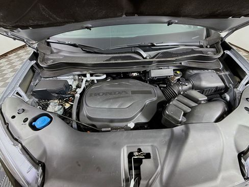 Used 2022 Honda Pilot Sport image 35