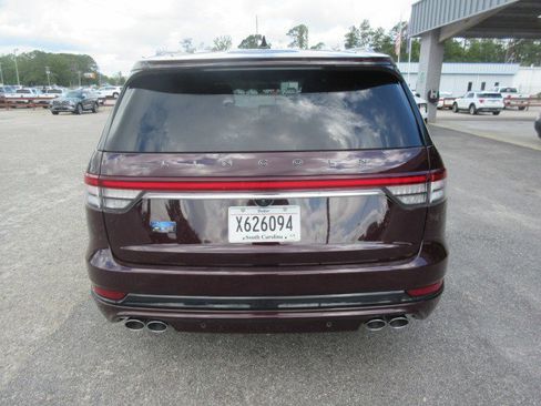 Used 2023 Lincoln Aviator Black Label w/ Jet Package image 4