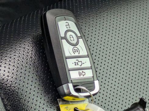 Certified 2023 Ford F150 Lariat w/ Equipment Group 502A High image 30