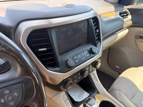 Used 2018 GMC Acadia Denali FWD image 11
