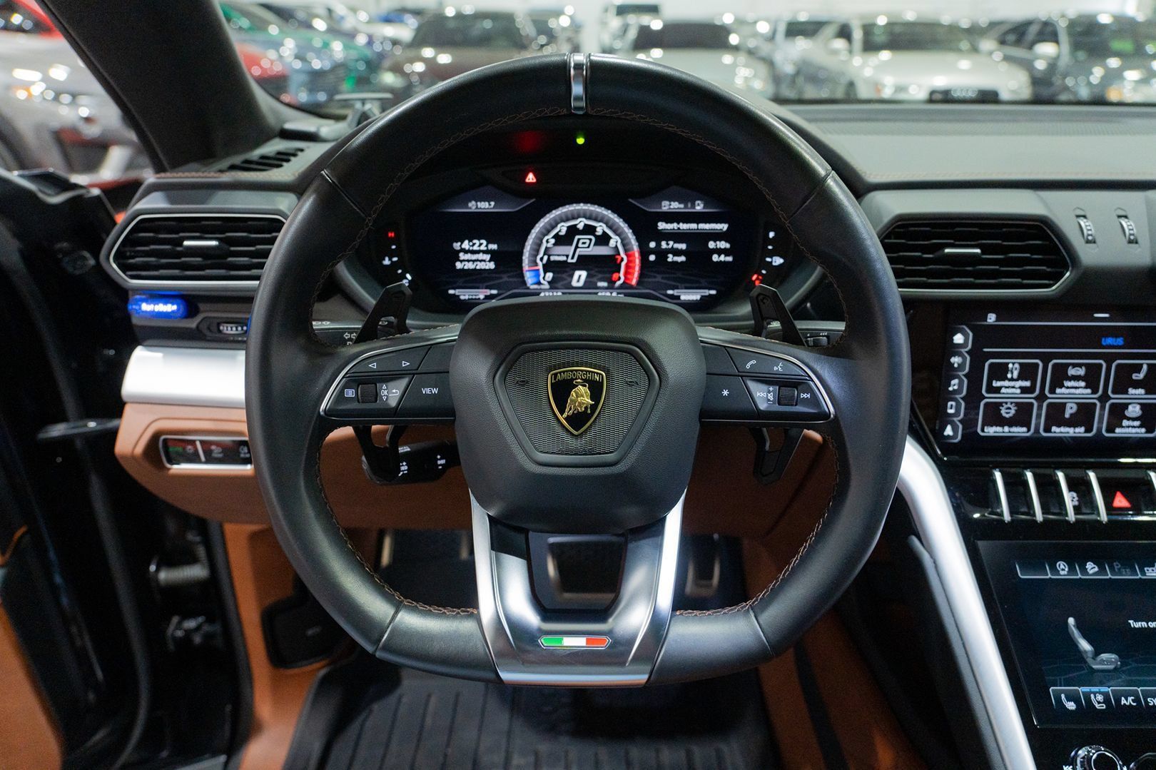 Used 2021 Lamborghini Urus AWD/4WD image 59